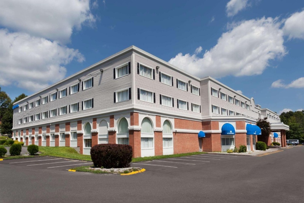 Wyndham Southbury Main image